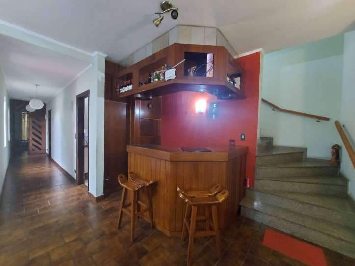 Casa para alugar com 3 quartos, 270m² - Foto 14