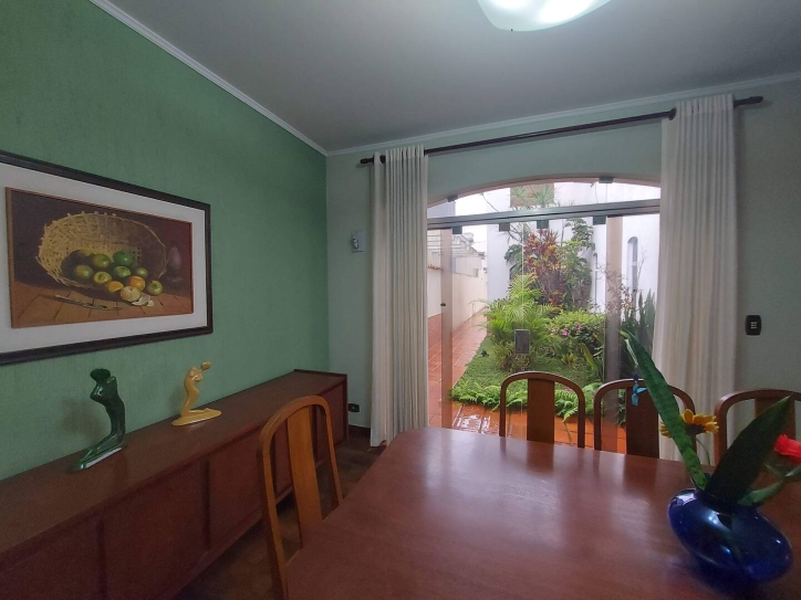 Casa para alugar com 3 quartos, 270m² - Foto 19