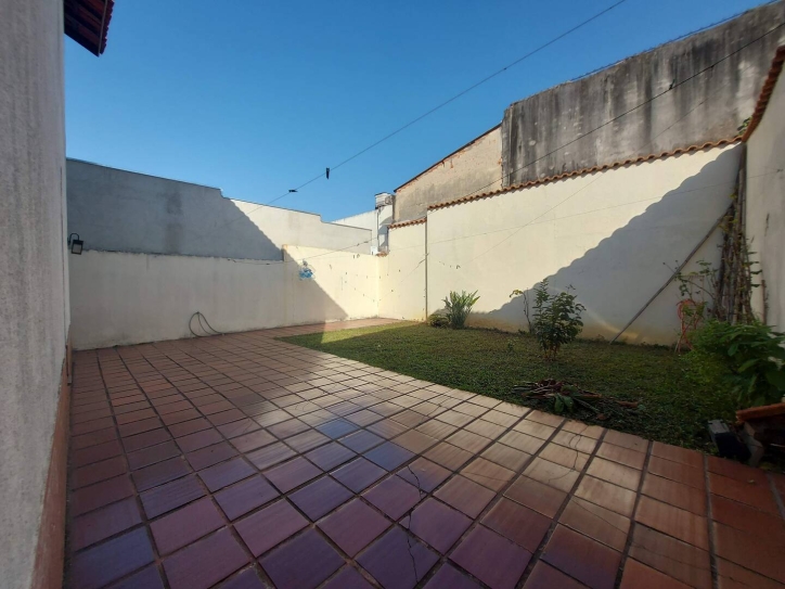 Casa para alugar com 3 quartos, 270m² - Foto 29