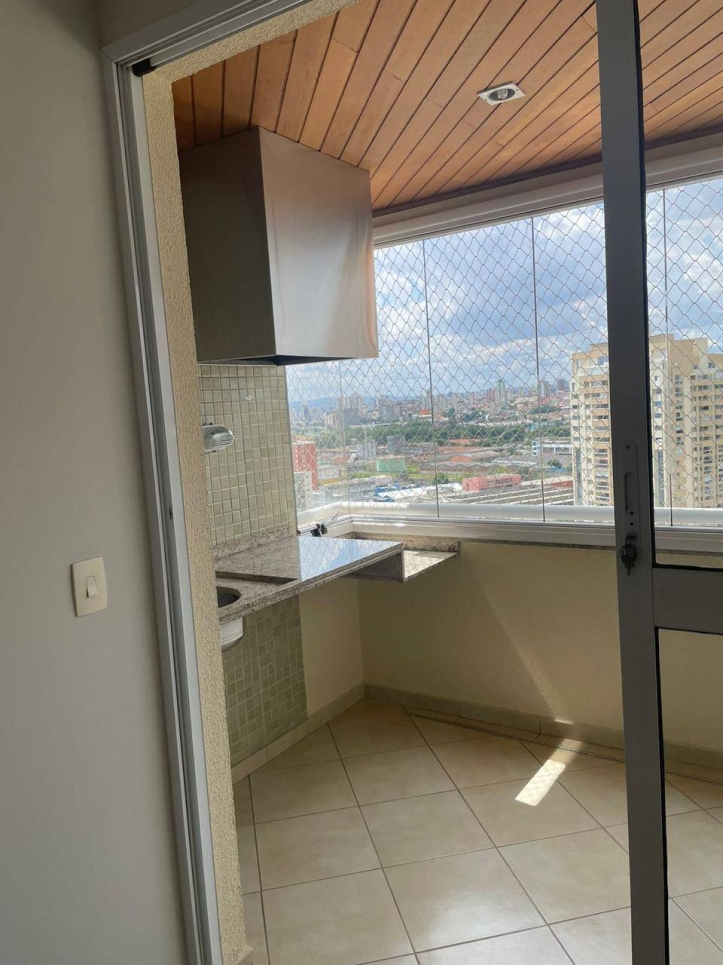 Apartamento à venda com 3 quartos, 111m² - Foto 1