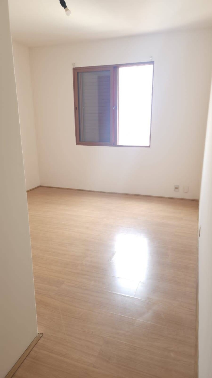 Apartamento à venda com 3 quartos, 173m² - Foto 11