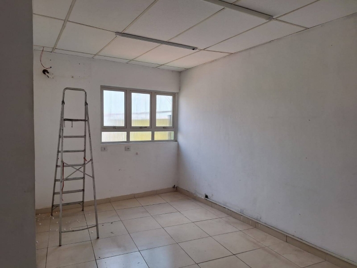 Depósito-Galpão-Armazém para alugar, 1320m² - Foto 35