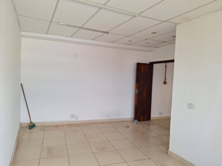 Depósito-Galpão-Armazém para alugar, 1320m² - Foto 36