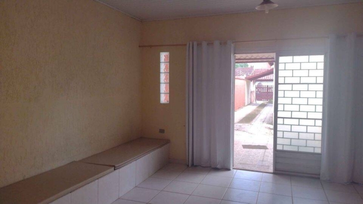 Casa à venda com 3 quartos, 161m² - Foto 3