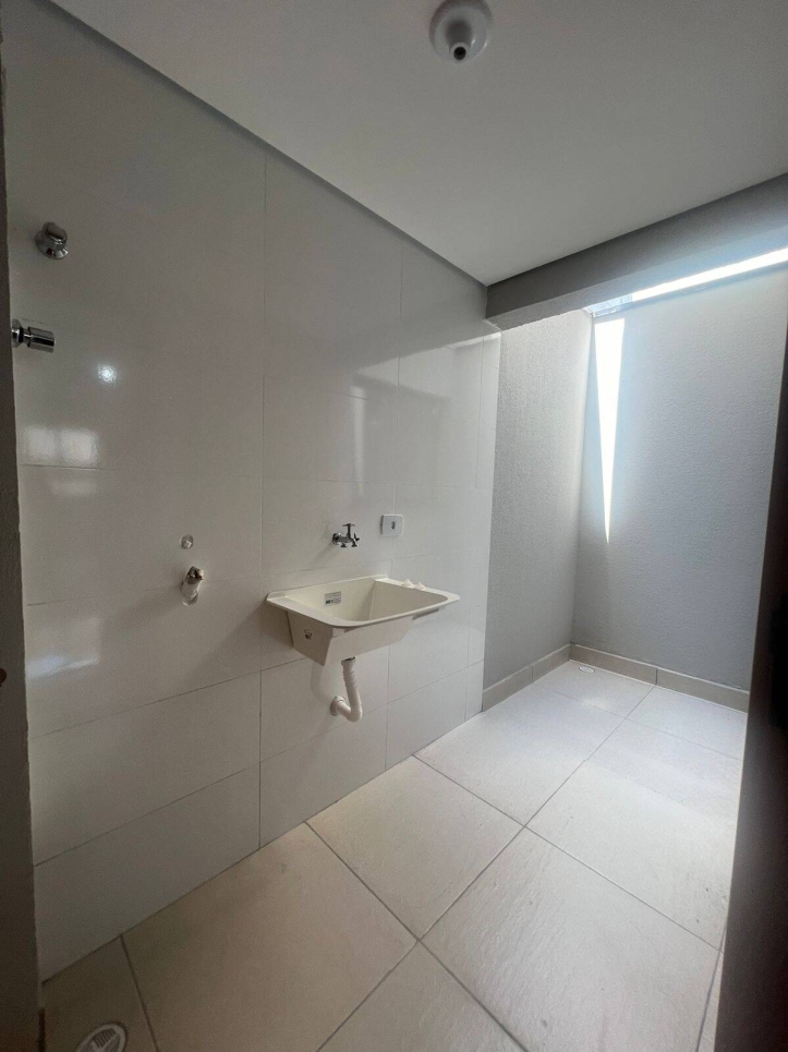 Sobrado à venda com 2 quartos, 65m² - Foto 9