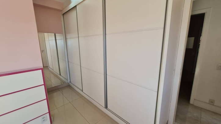 Apartamento à venda com 3 quartos, 146m² - Foto 15