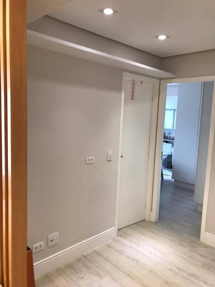 Apartamento à venda com 2 quartos, 65m² - Foto 8