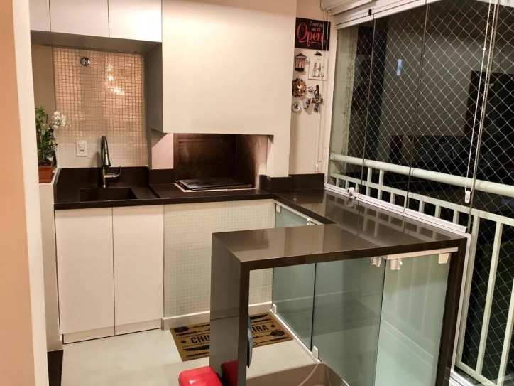 Apartamento à venda com 2 quartos, 65m² - Foto 1