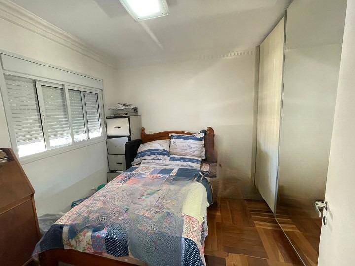 Apartamento à venda com 3 quartos, 177m² - Foto 19