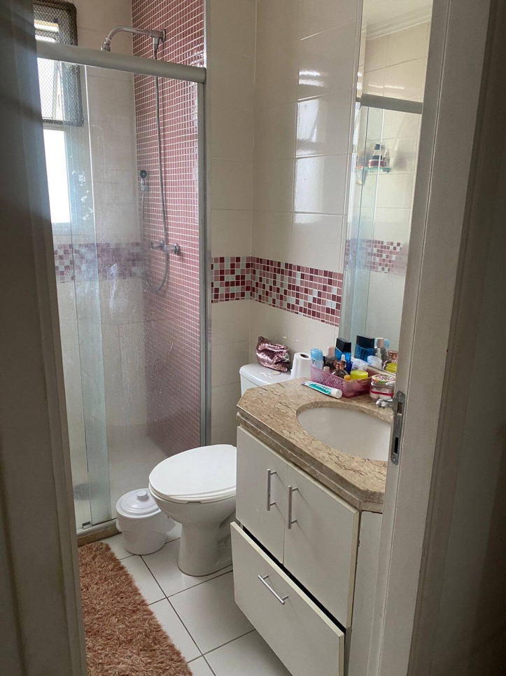 Apartamento à venda com 3 quartos, 74m² - Foto 10