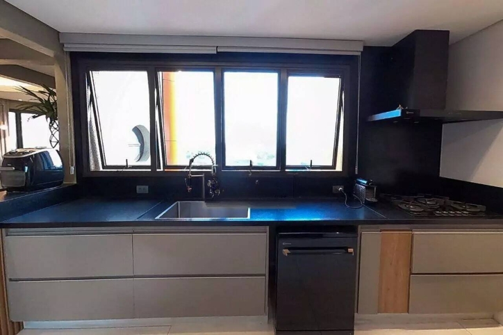 Apartamento à venda com 3 quartos, 190m² - Foto 19