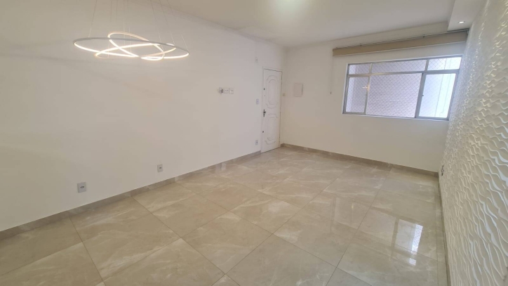 Apartamento à venda com 2 quartos, 76m² - Foto 4