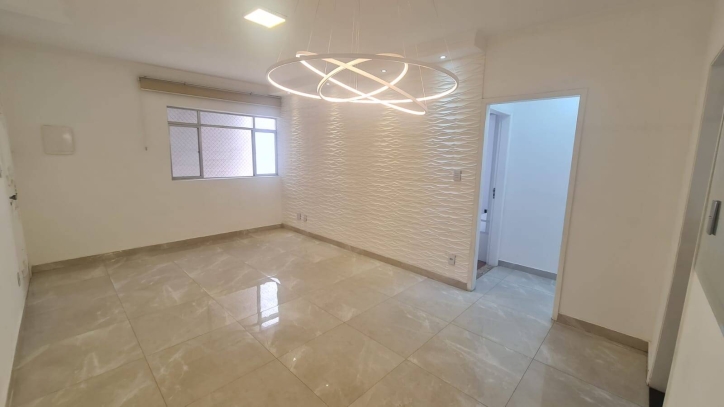 Apartamento à venda com 2 quartos, 76m² - Foto 1