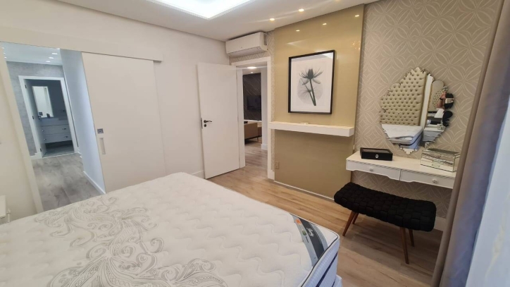 Casa à venda com 4 quartos, 500m² - Foto 34