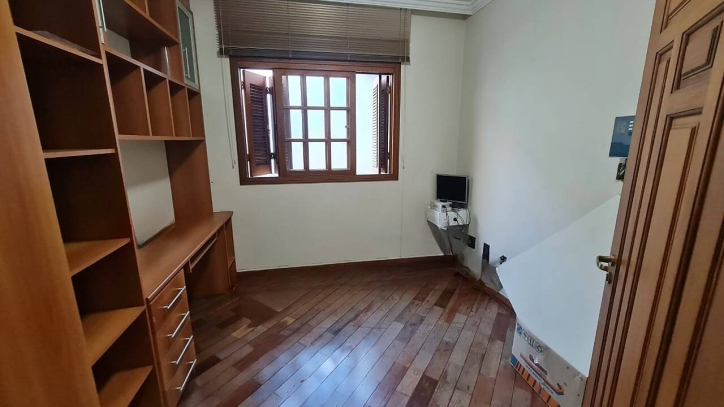 Casa à venda com 3 quartos, 337m² - Foto 11