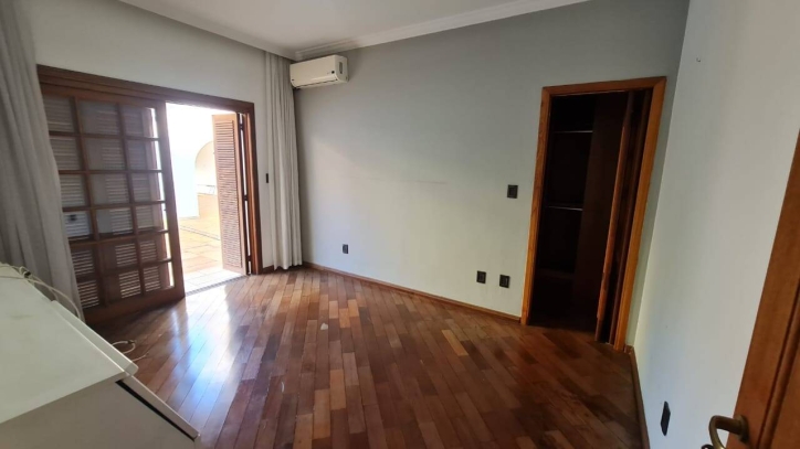 Casa à venda com 3 quartos, 337m² - Foto 23