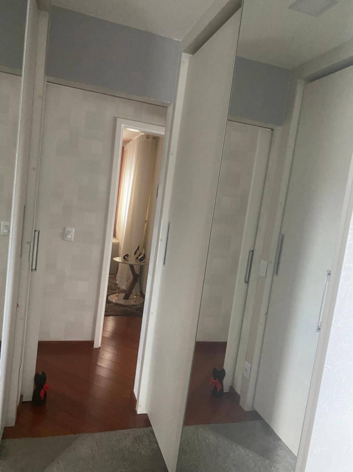 Apartamento à venda com 3 quartos, 162m² - Foto 19