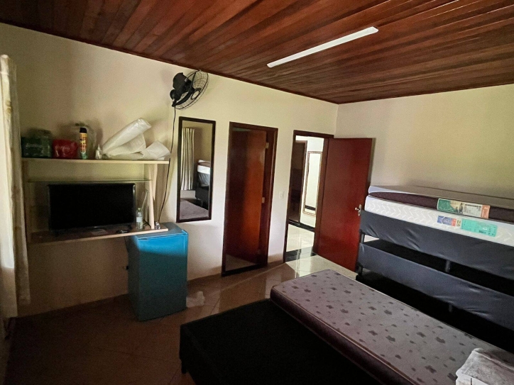 Fazenda à venda com 4 quartos, 380m² - Foto 12