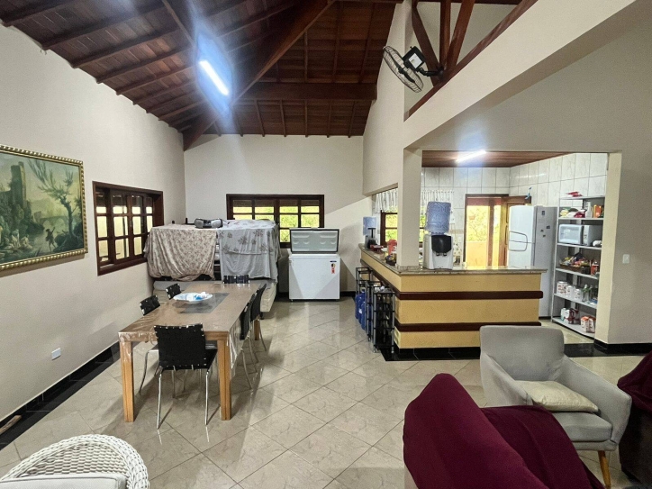 Fazenda à venda com 4 quartos, 380m² - Foto 4