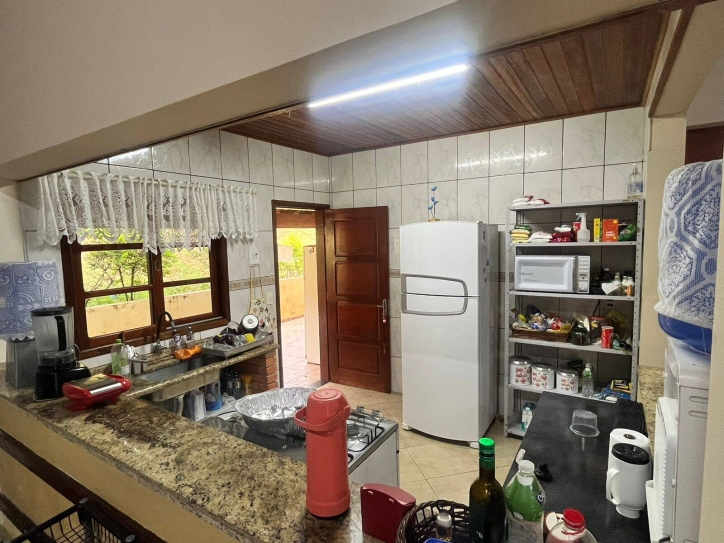 Fazenda à venda com 4 quartos, 380m² - Foto 6