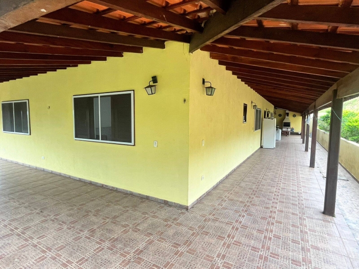 Fazenda à venda com 4 quartos, 380m² - Foto 32