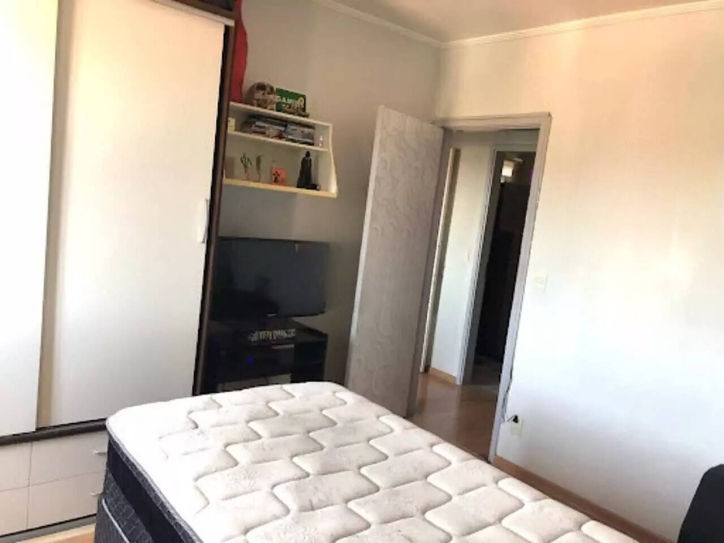 Apartamento à venda com 3 quartos, 105m² - Foto 11