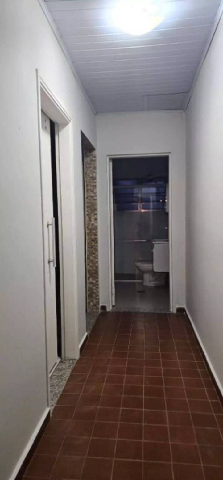 Casa à venda com 2 quartos, 55m² - Foto 6