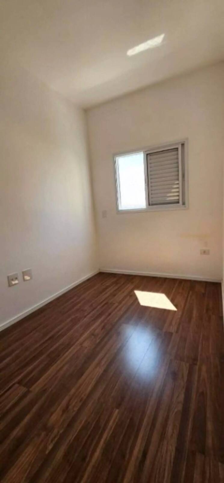 Casa à venda com 2 quartos, 55m² - Foto 10