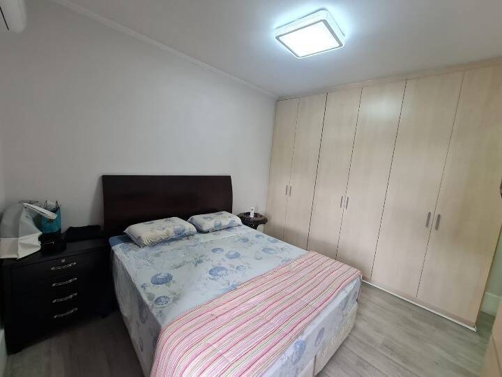 Apartamento à venda com 4 quartos, 230m² - Foto 28