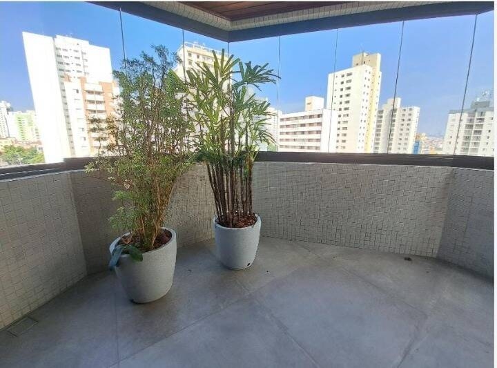 Apartamento à venda com 4 quartos, 230m² - Foto 9