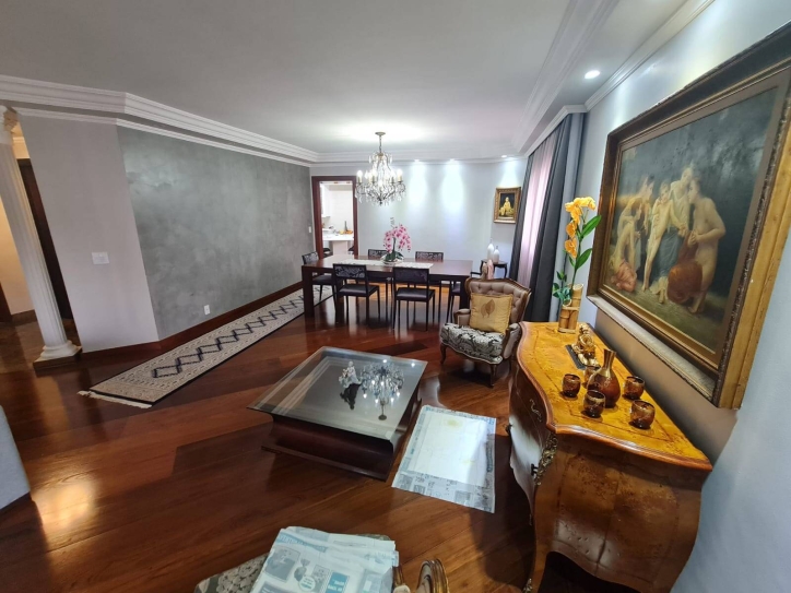 Apartamento à venda com 4 quartos, 230m² - Foto 4