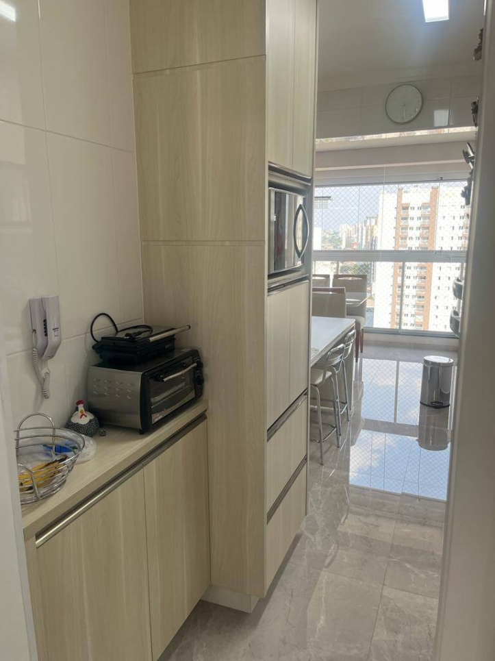 Apartamento à venda com 2 quartos, 93m² - Foto 2