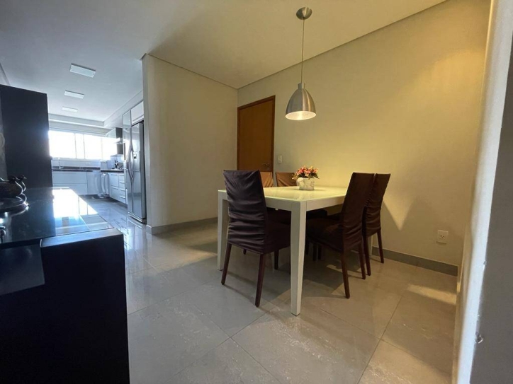 Apartamento à venda com 3 quartos, 264m² - Foto 7