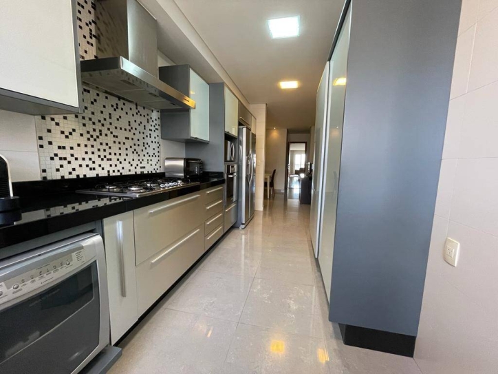 Apartamento à venda com 3 quartos, 264m² - Foto 12