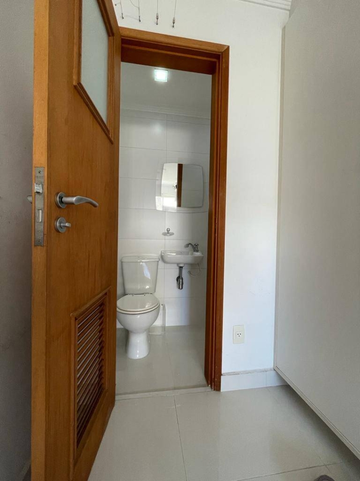 Apartamento à venda com 3 quartos, 264m² - Foto 16