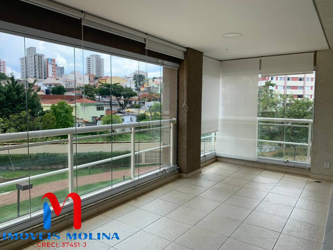 Apartamento à venda com 3 quartos, 186m² - Foto 1