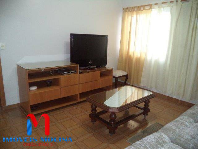 Apartamento à venda com 2 quartos, 75m² - Foto 2