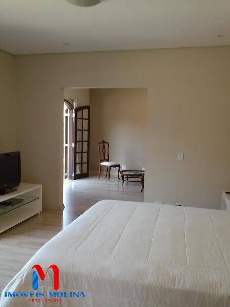 Casa à venda com 3 quartos, 405m² - Foto 14