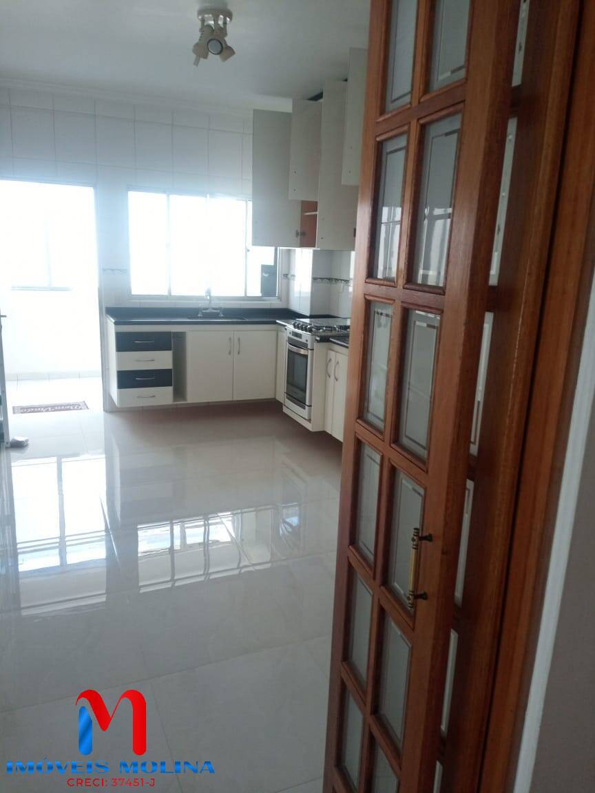 Apartamento à venda com 3 quartos, 117m² - Foto 4