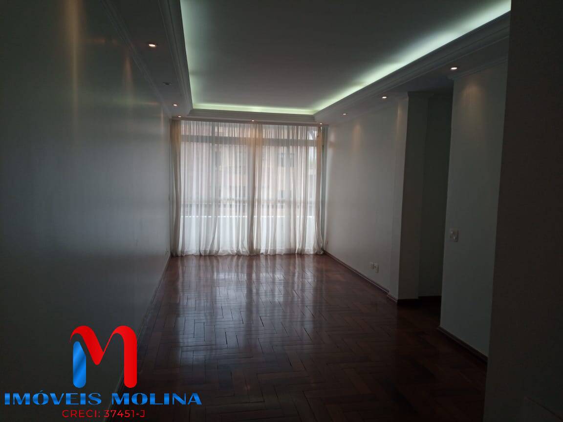 Apartamento à venda com 3 quartos, 117m² - Foto 2