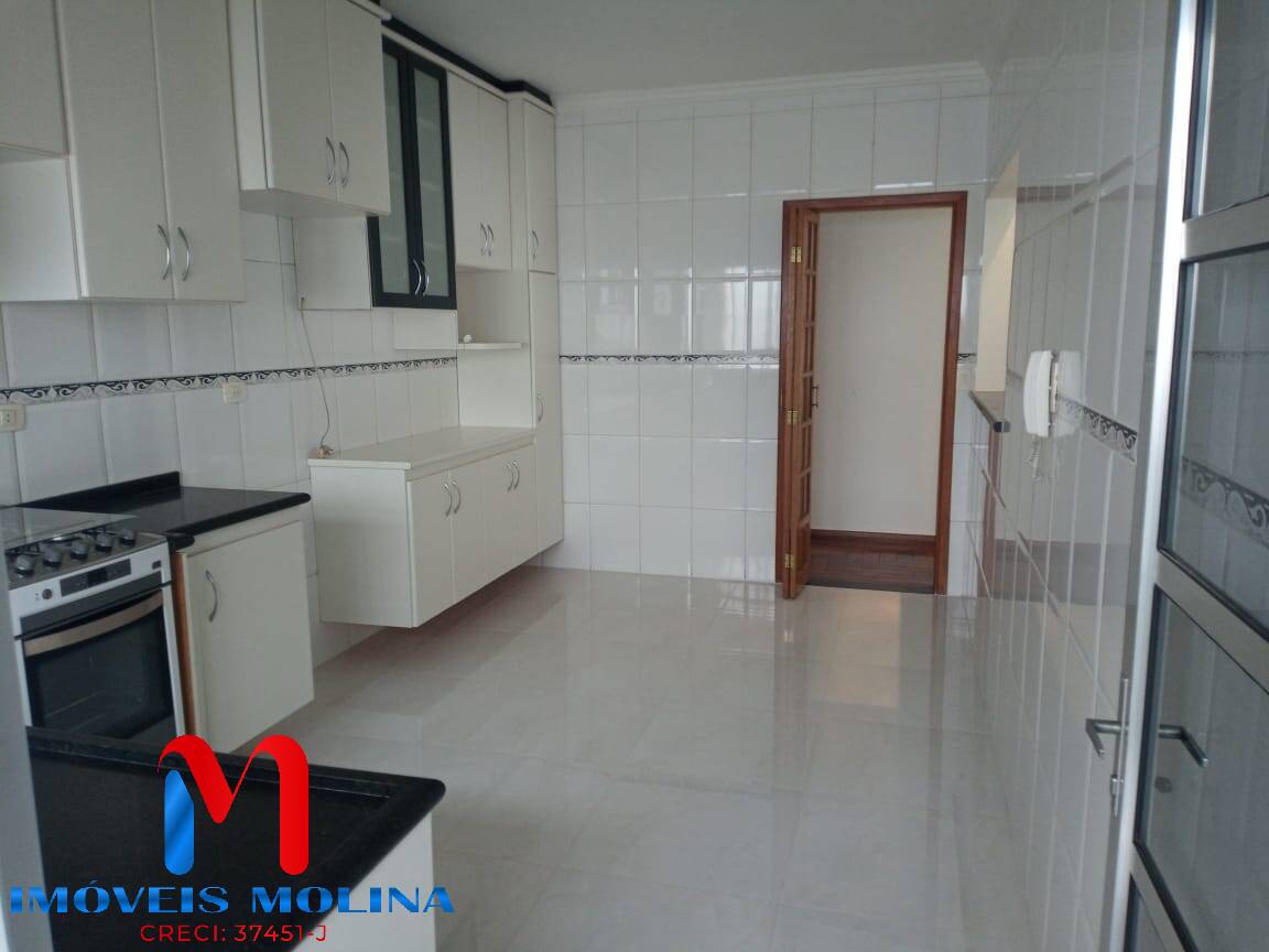 Apartamento à venda com 3 quartos, 117m² - Foto 5