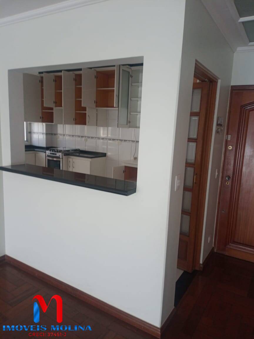 Apartamento à venda com 3 quartos, 117m² - Foto 3