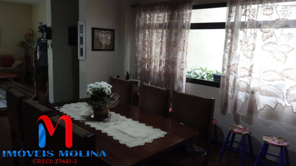 Sobrado à venda com 4 quartos, 313m² - Foto 2