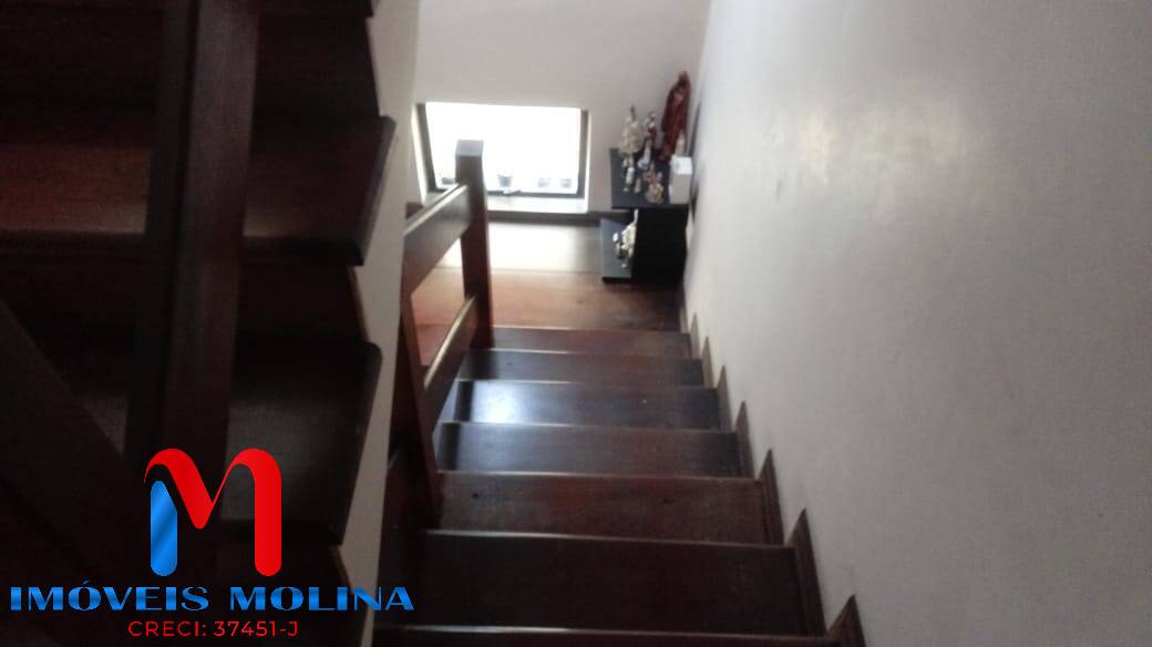 Sobrado à venda com 4 quartos, 313m² - Foto 3