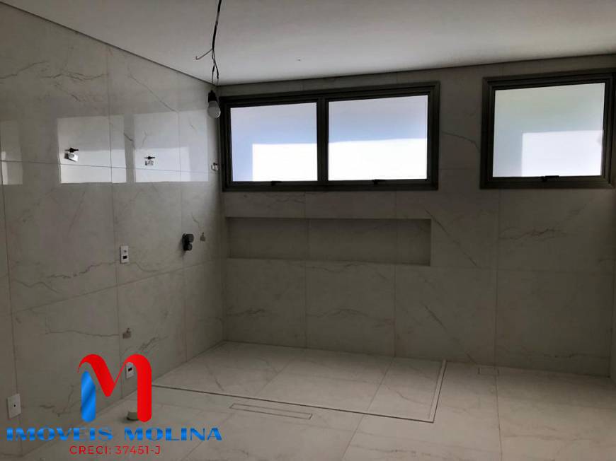 Casa à venda com 5 quartos, 950m² - Foto 13