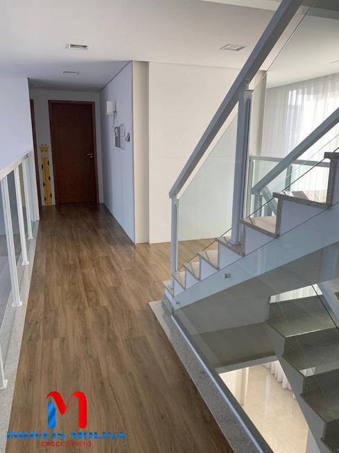 Casa à venda com 4 quartos, 800m² - Foto 5