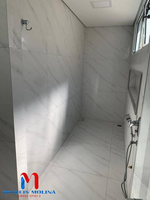 Casa à venda com 4 quartos, 800m² - Foto 10