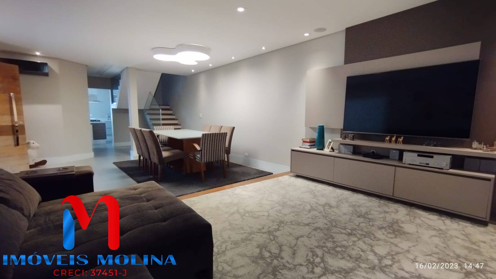 Apartamento à venda com 3 quartos, 316m² - Foto 1