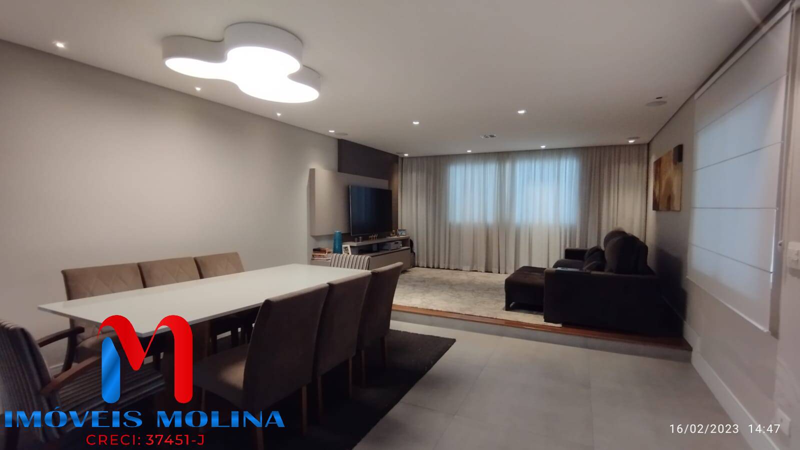 Apartamento à venda com 3 quartos, 316m² - Foto 2