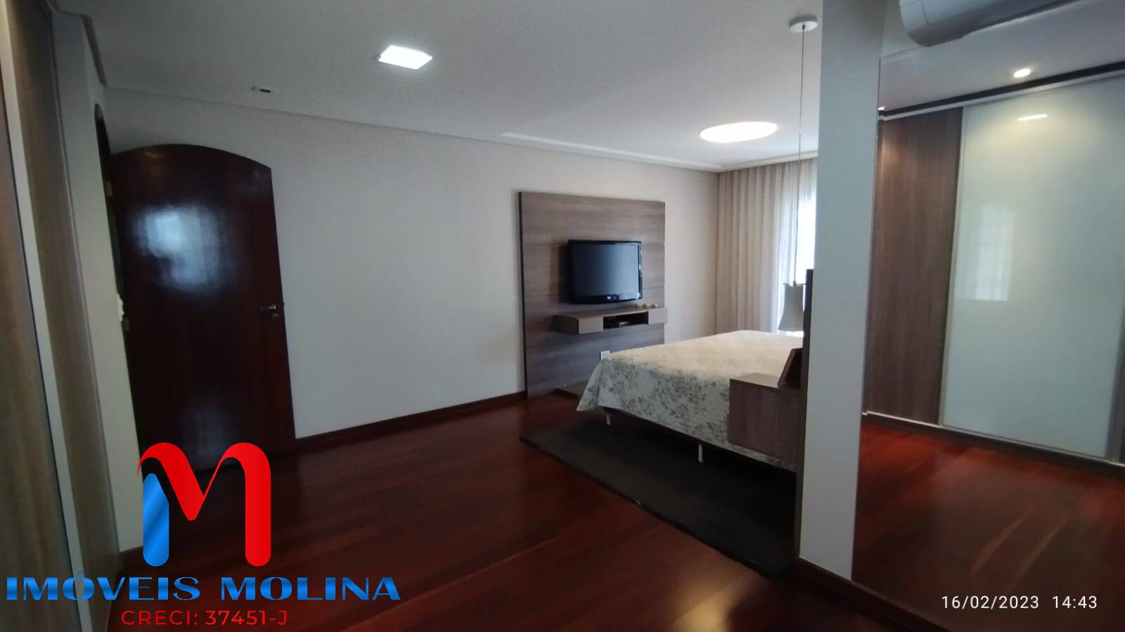 Apartamento à venda com 3 quartos, 316m² - Foto 28